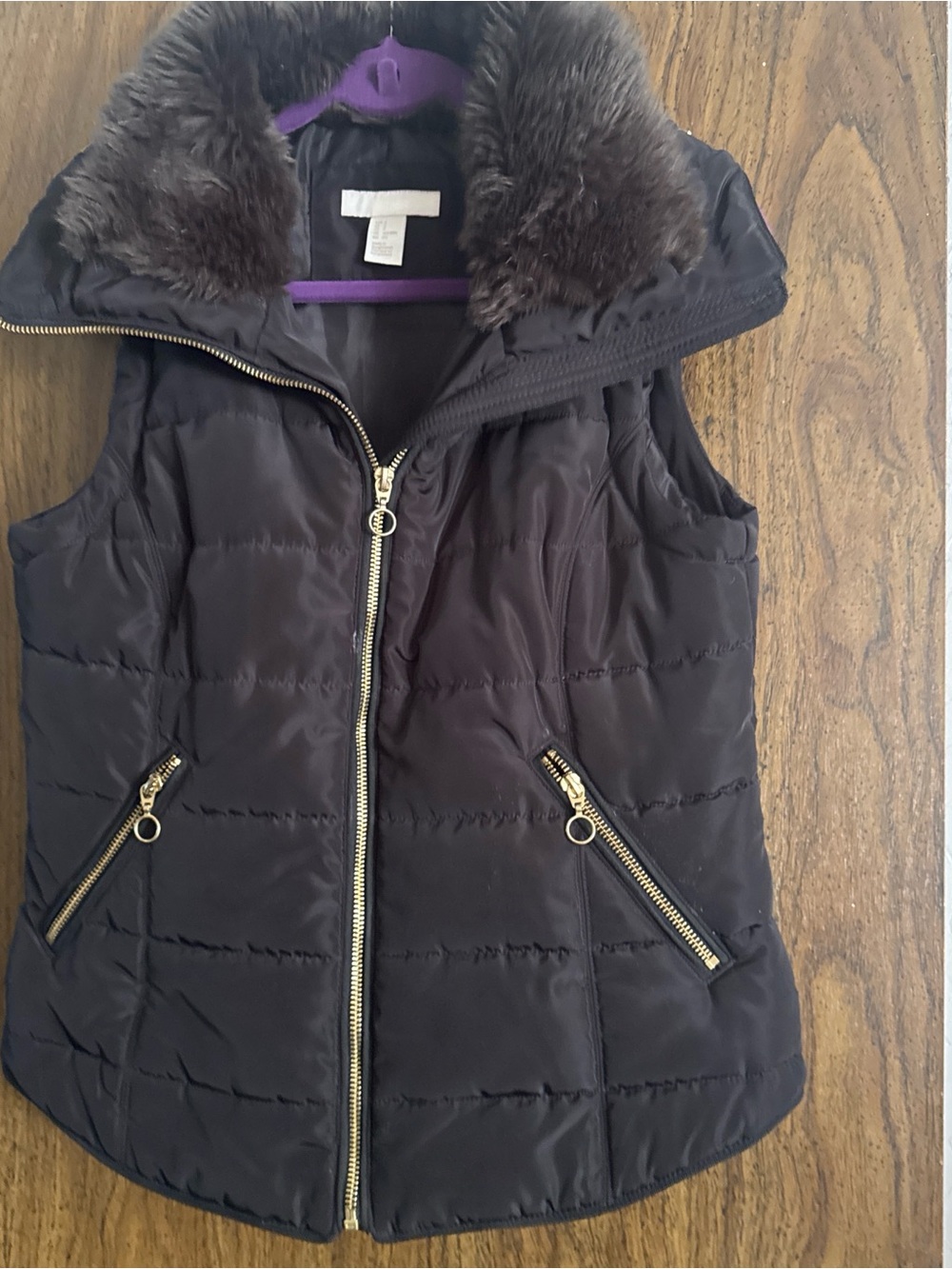 H&M Black puffer vest